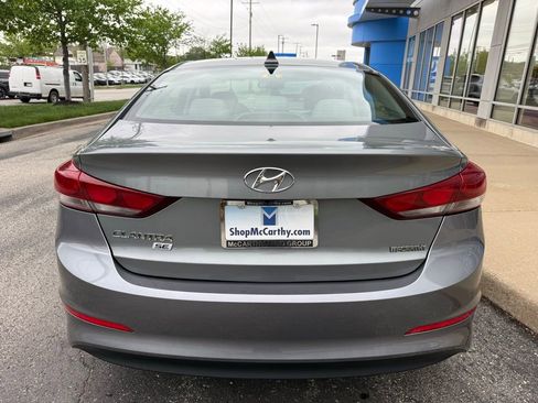 Used 2017 Hyundai Elantra SE image 12