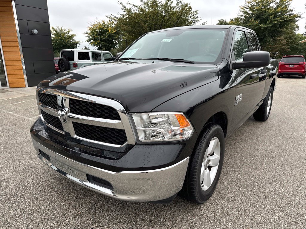 Used 2024 RAM 1500 Classic SLT AWD/4WD image 24