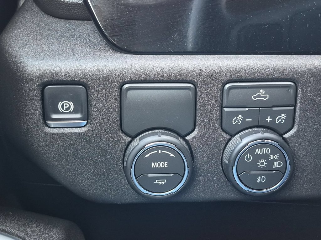 Used 2026 Chevrolet Silverado 1500 RST RWD image 18