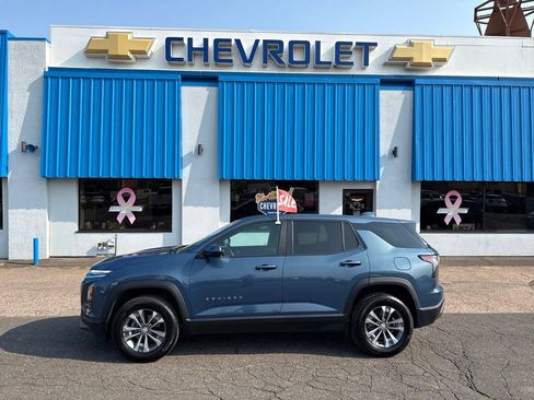 Used 2026 Chevrolet Equinox LT AWD/4WD image 19