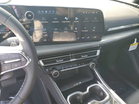 New 2026 Chevrolet Traverse LT FWD image 26