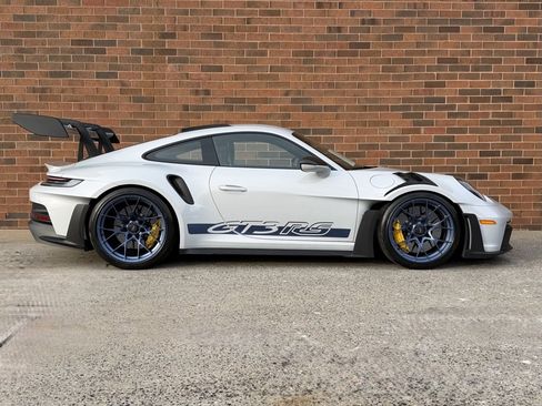 Certified 2025 Porsche 911 GT3 RS image 8