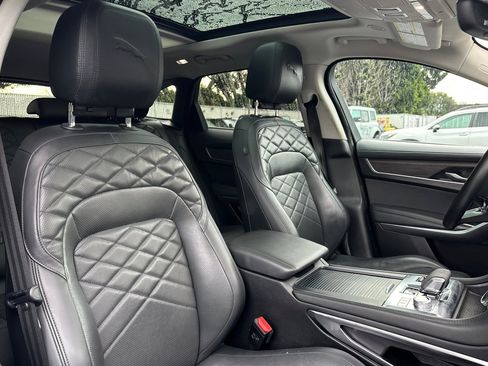 Used 2021 Jaguar F-PACE S image 31