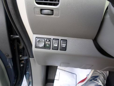 Used 2020 Nissan Frontier SV image 30