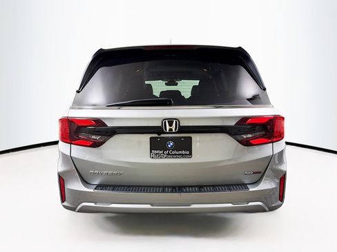 Used 2025 Honda Odyssey EX-L image 6