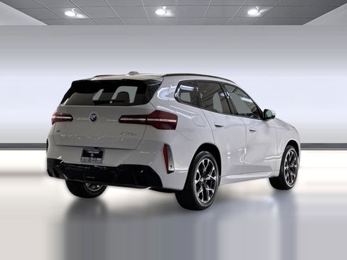 Used 2026 BMW X3 xDrive30 w/ M Sport Package image 8