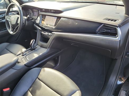 Certified 2023 Cadillac XT6 Sport w/ Technology Package image 29