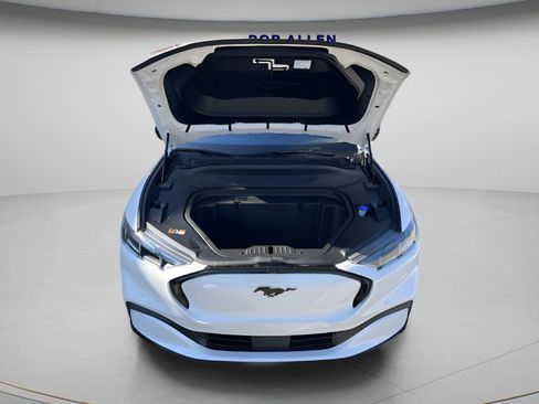 Used 2024 Ford Mustang Mach-E Premium image 8
