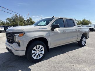 New 2026 Chevrolet Silverado 1500 Custom video 2