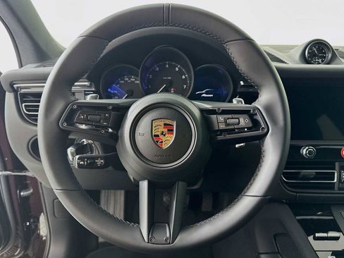 New 2026 Porsche Macan image 15