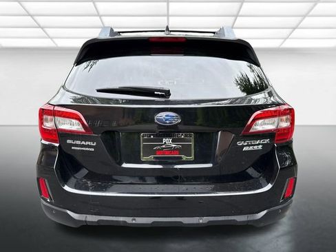 Used 2017 Subaru Outback 2.5i Limited AWD/4WD image 4