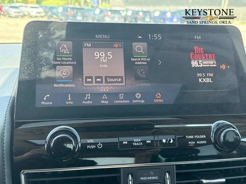 Used 2023 Nissan Armada SL w/ Captain's Chairs Package image 14