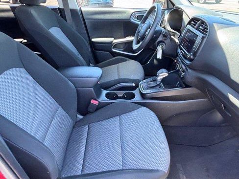 Used 2023 Kia Soul LX w/ Option Group 015 FWD image 12