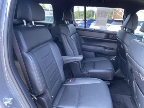 Used 2025 Hyundai Santa Fe Calligraphy image 22