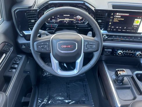 Used 2025 GMC Sierra 1500 SLT w/ SLT Premium Plus Package AWD/4WD image 14