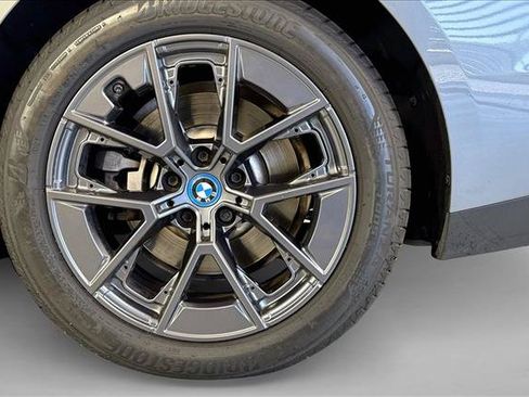 Used 2023 BMW i4 eDrive40 w/ Parking Assistance Package RWD image 30