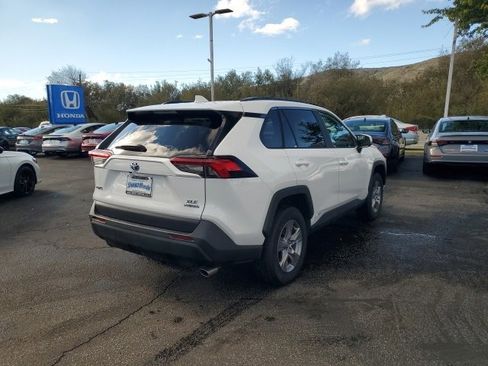 Used 2024 Toyota RAV4 XLE image 10