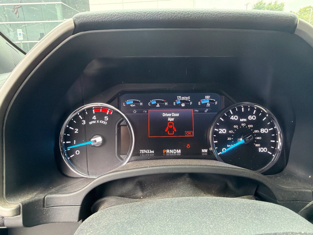 Used 2022 Ford F250 Lariat w/ Tremor Off-Road Package AWD/4WD image 7