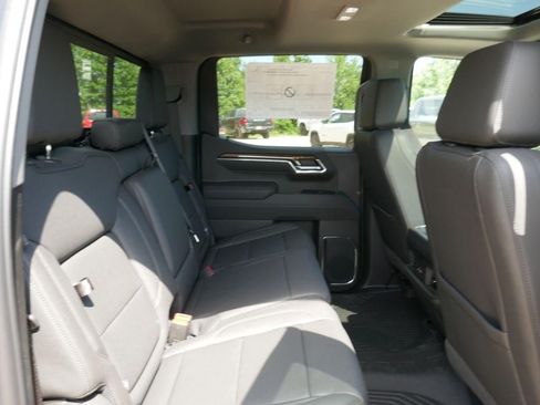 New 2026 Chevrolet Silverado 1500 LT Trail Boss w/ Convenience Package II AWD/4WD image 13