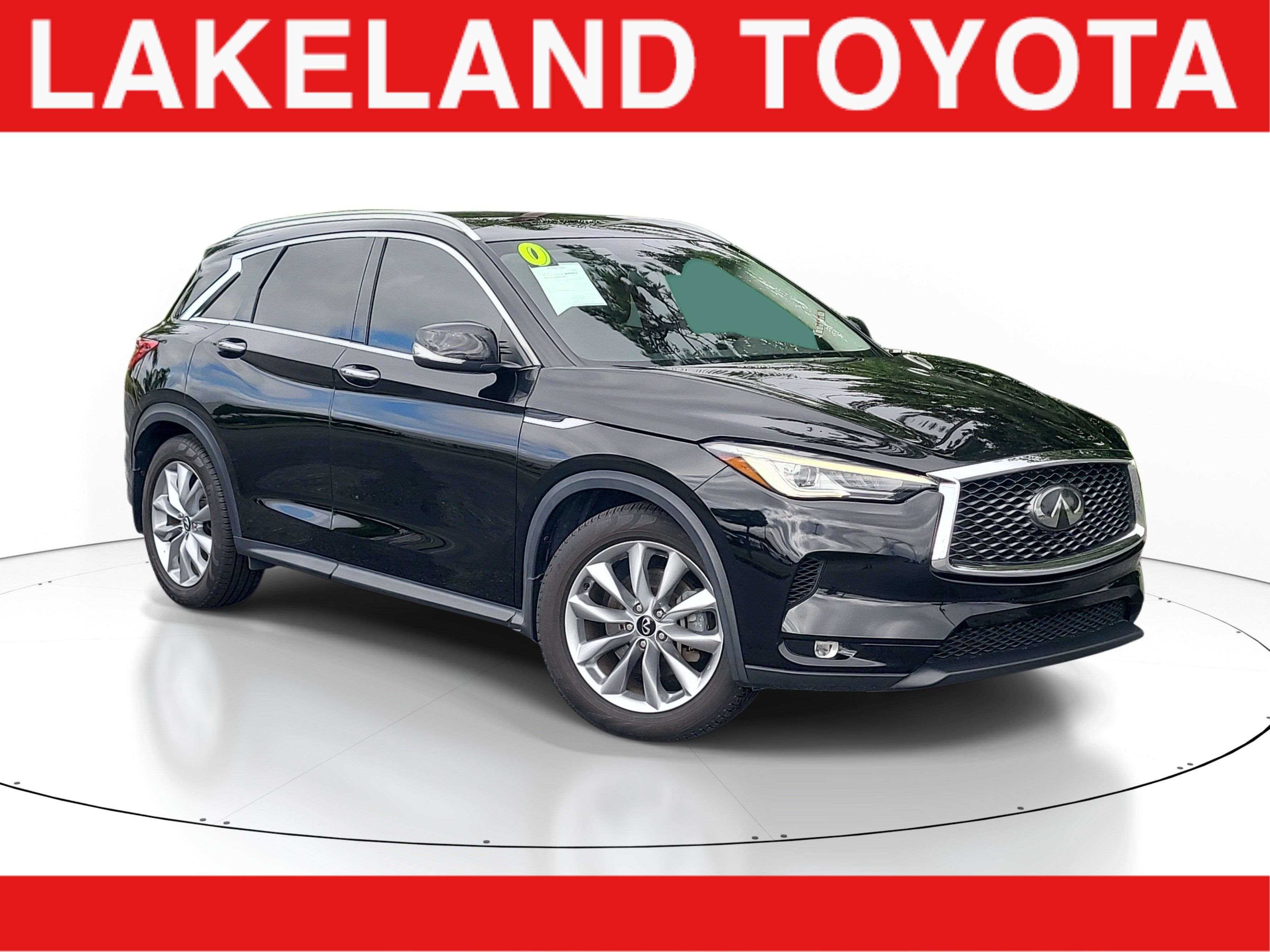 Used 2020 INFINITI QX50 Luxe w/ Navigation Package FWD image 1