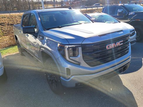 Used 2023 GMC Sierra 1500 Elevation image 3