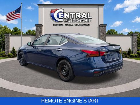 Used 2019 Nissan Altima 2.5 S FWD image 6