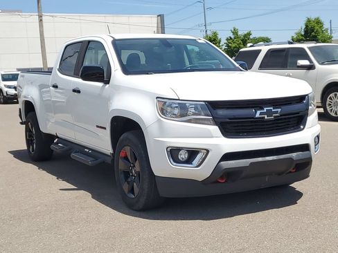 Used 2018 Chevrolet Colorado LT w/ Redline Special Edition AWD/4WD image 4