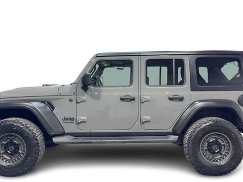 Used 2022 Jeep Wrangler Unlimited Sport image 1