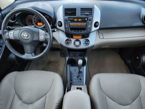 Used 2008 Toyota RAV4 Limited image 15