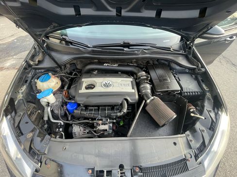 Used 2013 Volkswagen GTI Autobahn image 19