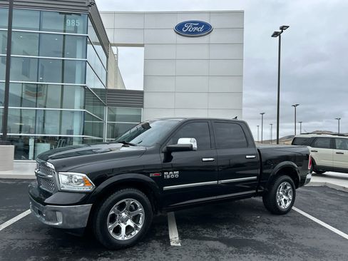 Used 2015 RAM 1500 Laramie w/ Convenience Group image 1