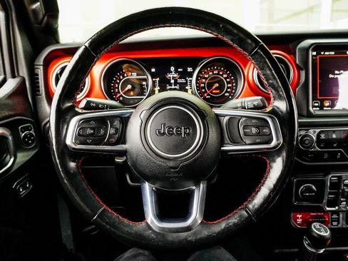 Used 2021 Jeep Wrangler Unlimited Rubicon AWD/4WD image 15