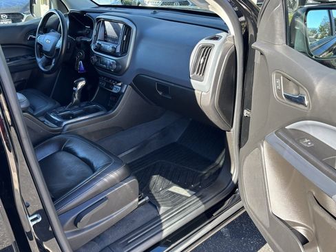 Used 2022 Chevrolet Colorado Z71 image 27