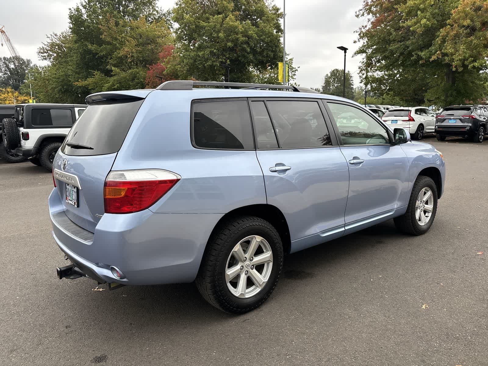 Used 2010 Toyota Highlander 4WD w/ Extra Value Pkg 2 image 4