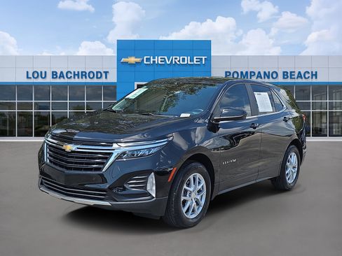 Used 2024 Chevrolet Equinox LT image 3