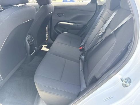 Certified 2025 Hyundai Kona SEL AWD/4WD image 14