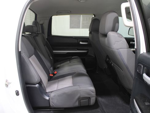 Used 2016 Toyota Tundra SR5 w/ SR5 Upgrade Package image 22