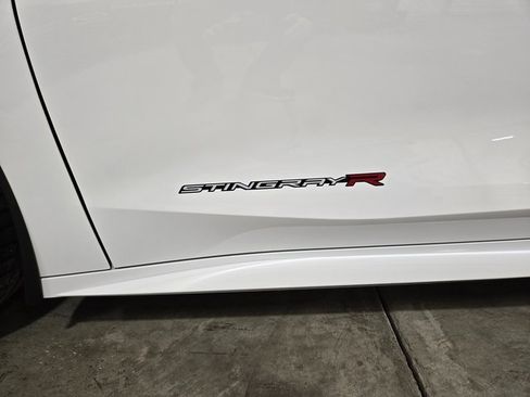 Used 2024 Chevrolet Corvette Stingray Preferred Cpe w/ Z51 Performance Package image 40