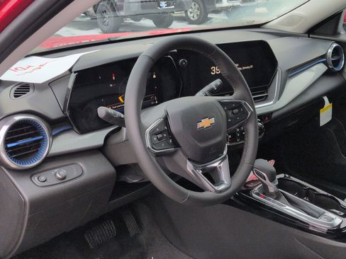 New 2026 Chevrolet Trax LT image 68