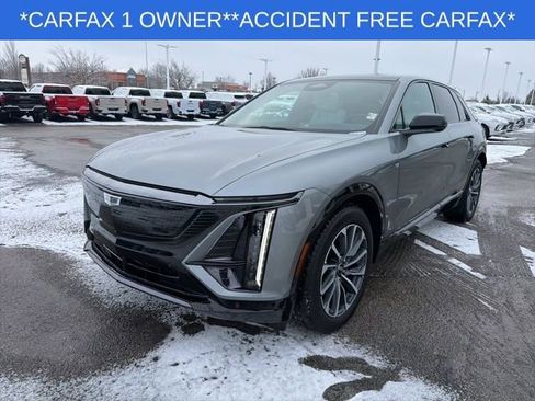 Used 2024 Cadillac Lyriq Sport w/ LPO, Floor Liner Package image 6