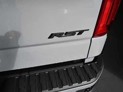 Used 2024 Chevrolet Silverado 1500 RST AWD/4WD image 21