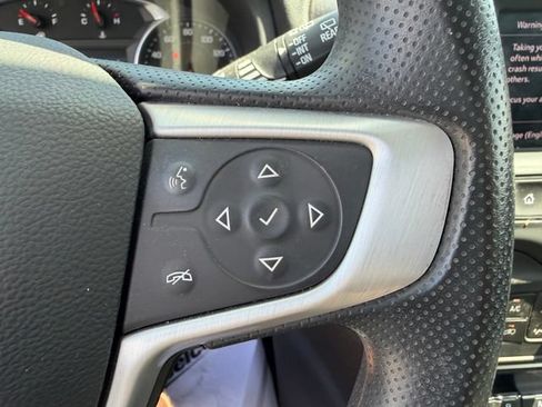 Used 2023 GMC Terrain SLE w/ Driver Convenience Package FWD image 16