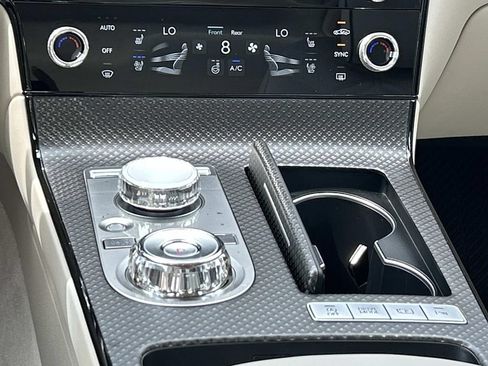 New 2027 Genesis G80 3.5T Sport Prestige AWD/4WD image 29