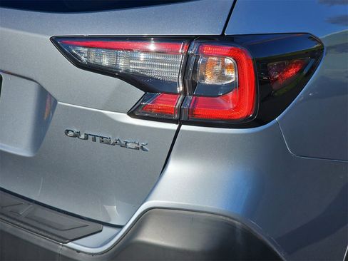 Used 2020 Subaru Outback Limited w/ Popular Package #2 image 37