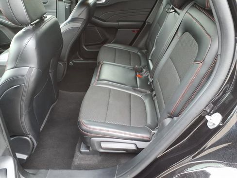 Used 2025 Ford Escape ST-Line image 12