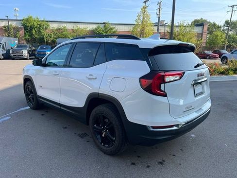 Used 2022 GMC Terrain AT4 AWD/4WD image 7