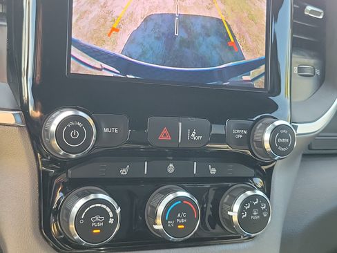 Used 2025 RAM 1500 Big Horn RWD image 22