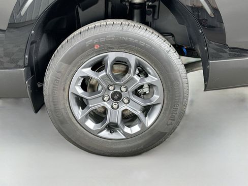 New 2026 Ford Maverick XLT w/ Equipment Group 301A AWD/4WD image 29