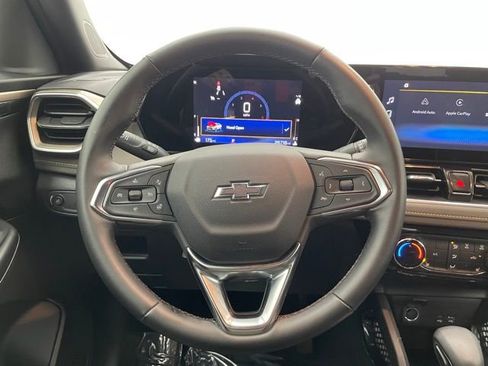 Used 2024 Chevrolet TrailBlazer ACTIV image 11