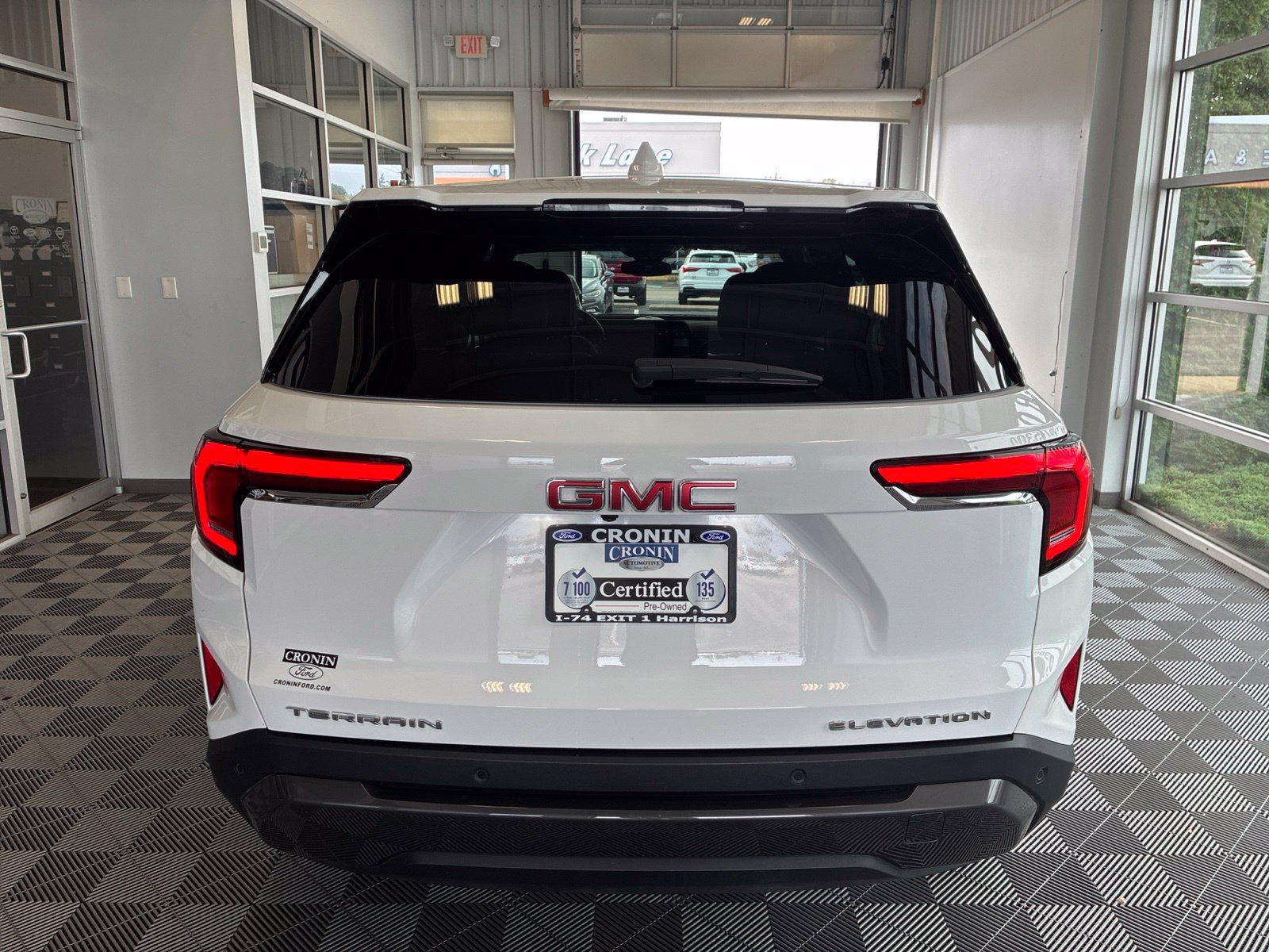 Used 2026 GMC Terrain Elevation FWD image 5